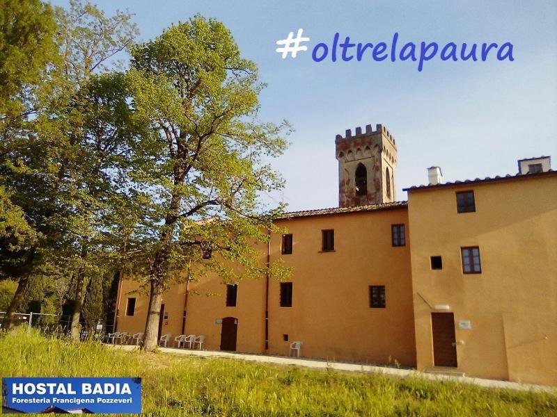Hostal Badia Altopascio Exterior photo